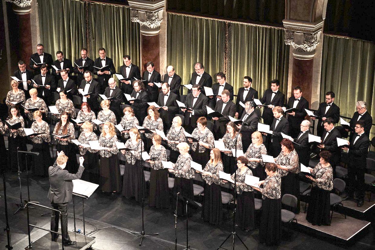 Хор Венгерского радио и телевидения и Шапсон Ференц